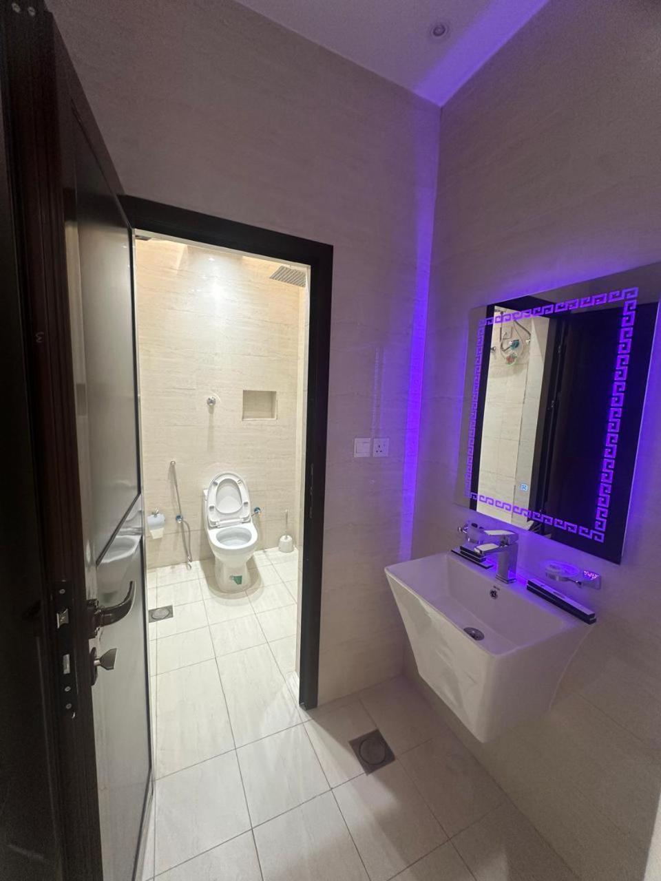 منازل المرجان للوحدات السكنية المفروشة Manzel Al Murjan Hotel Apartments ริยาดห์ ภายนอก รูปภาพ