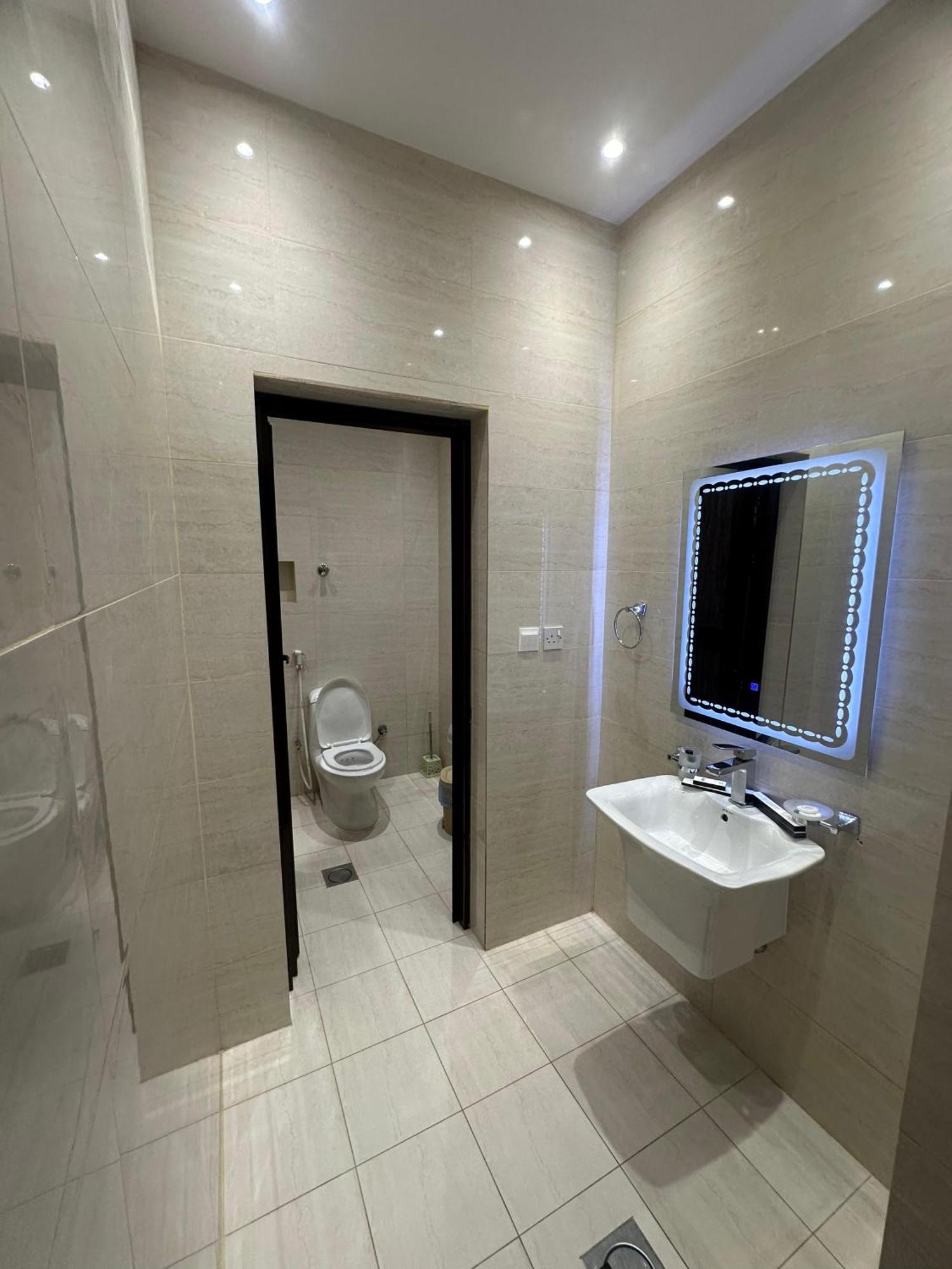 منازل المرجان للوحدات السكنية المفروشة Manzel Al Murjan Hotel Apartments ริยาดห์ ภายนอก รูปภาพ